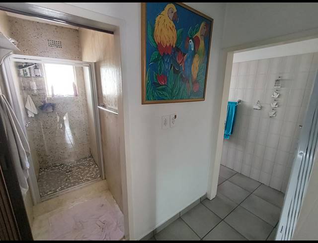 3 BEDROOM APARTMENT FOR SALE IN RUSTENBURG CENTRAL